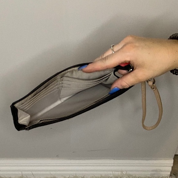 Authentic Coach Bag and matching Wallet. - Picture 5 of 6